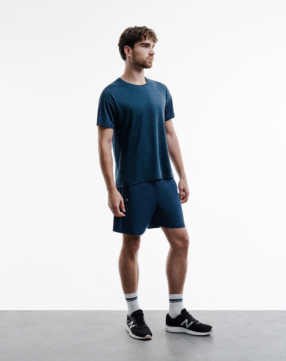 Camiseta deportiva secado rápido azul hombre
