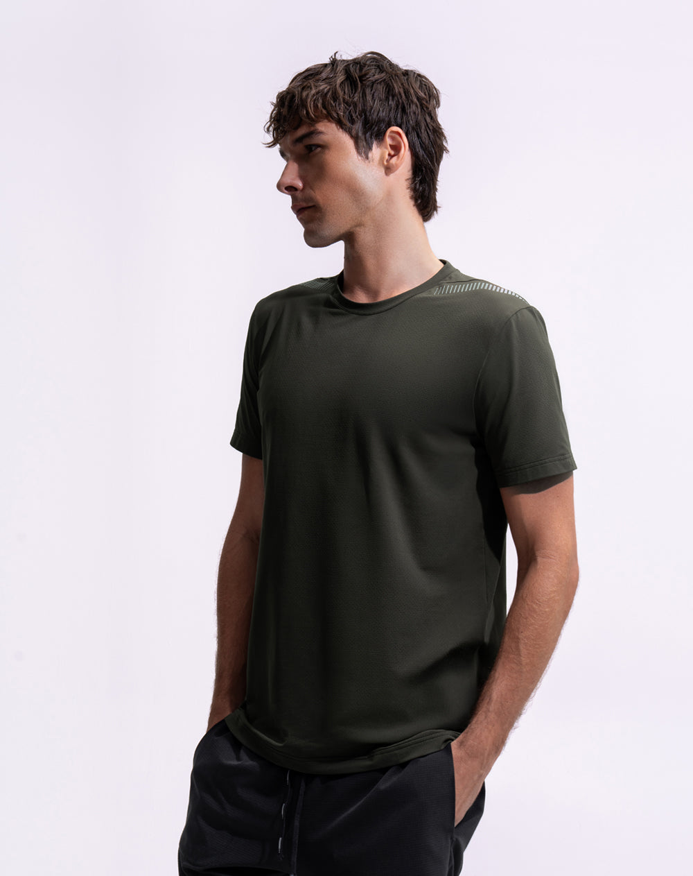 Camiseta deportiva control humedad verde hombre