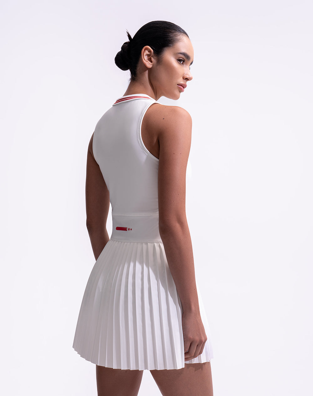 Vestido deportivo cuello tipo polo blanco mujer