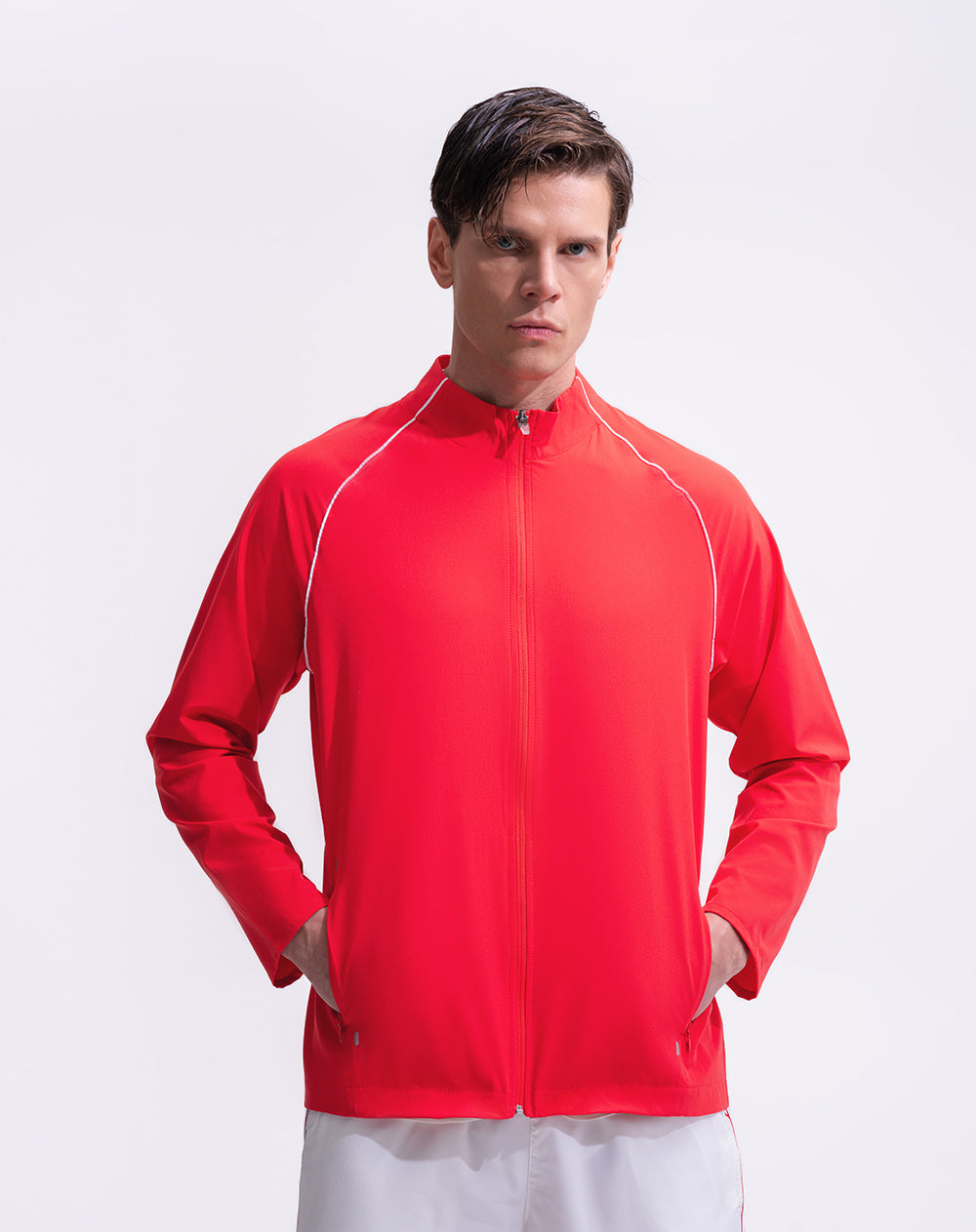 Chaqueta deportiva regular en tela liviana rojo hombre