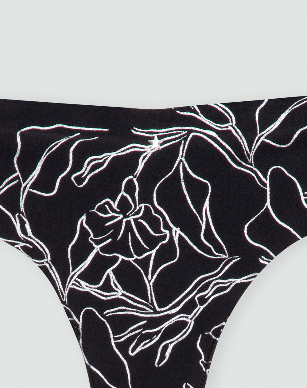 Panty tipo tanga microfibra invisible negro