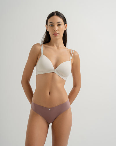 Panty tipo tanga microfibra invisible palo rosa