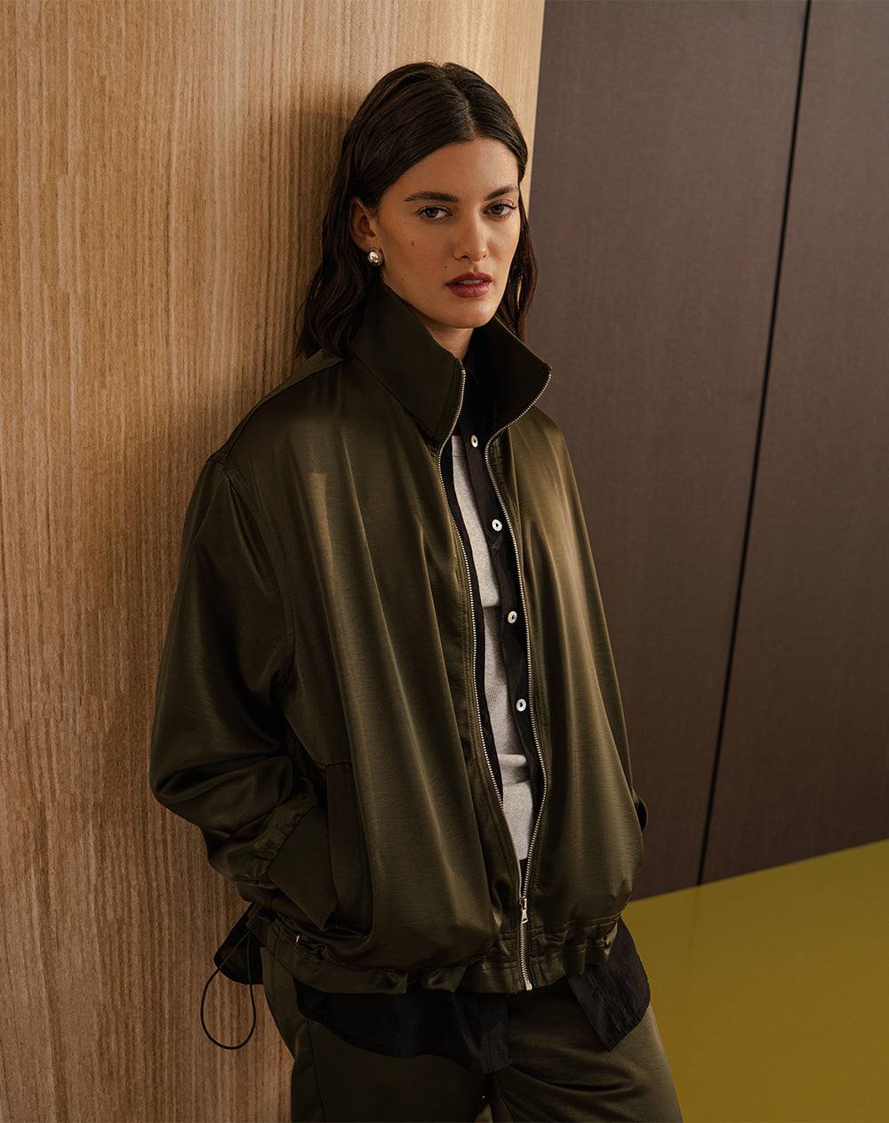 Chaqueta loose satín verde mujer