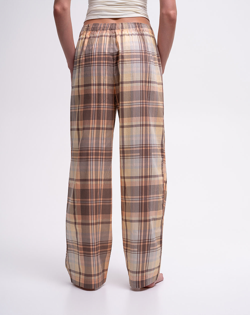 Pantalón relaxed fit tiro alto cuadros