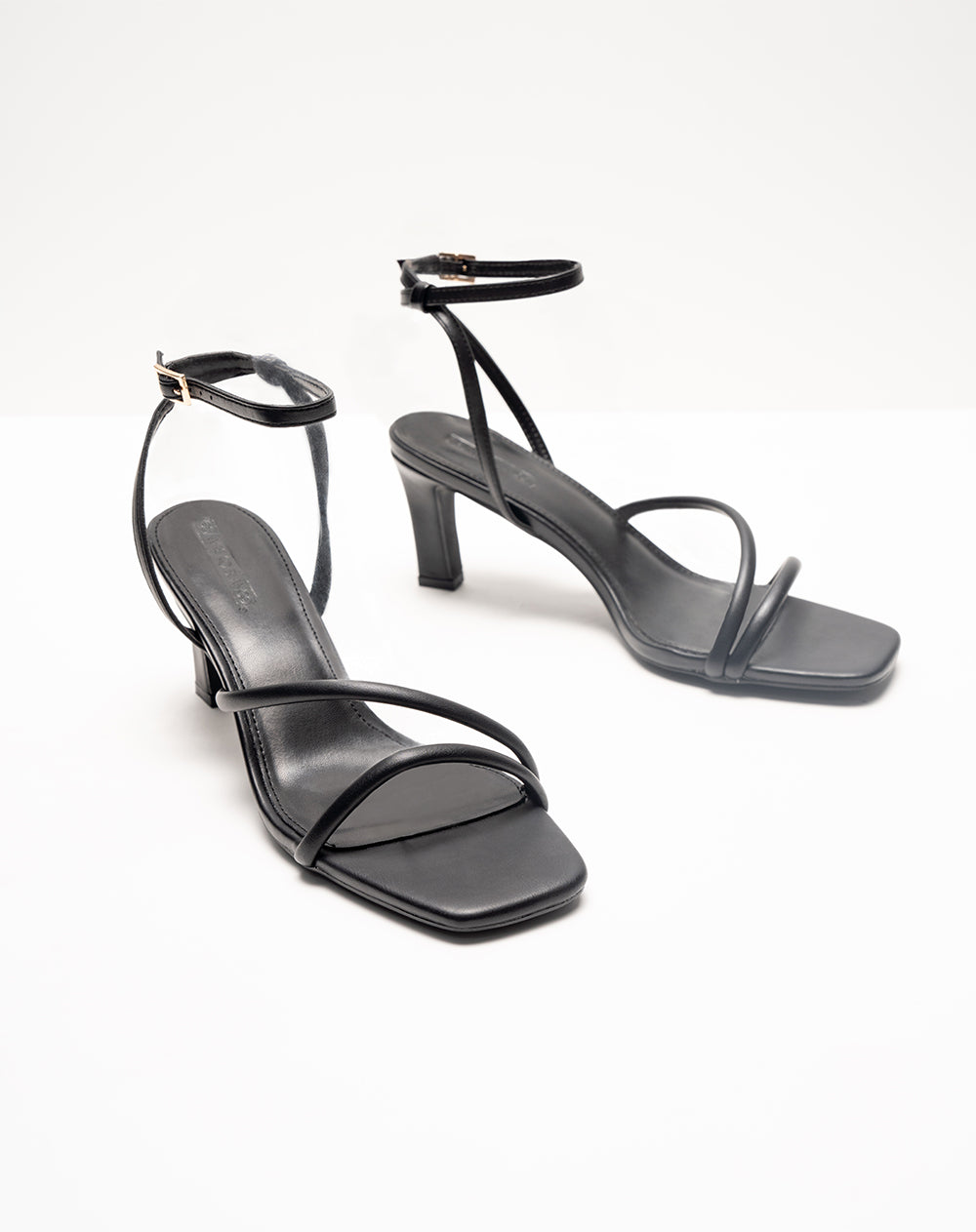 Sandalias de tacón negras mujer