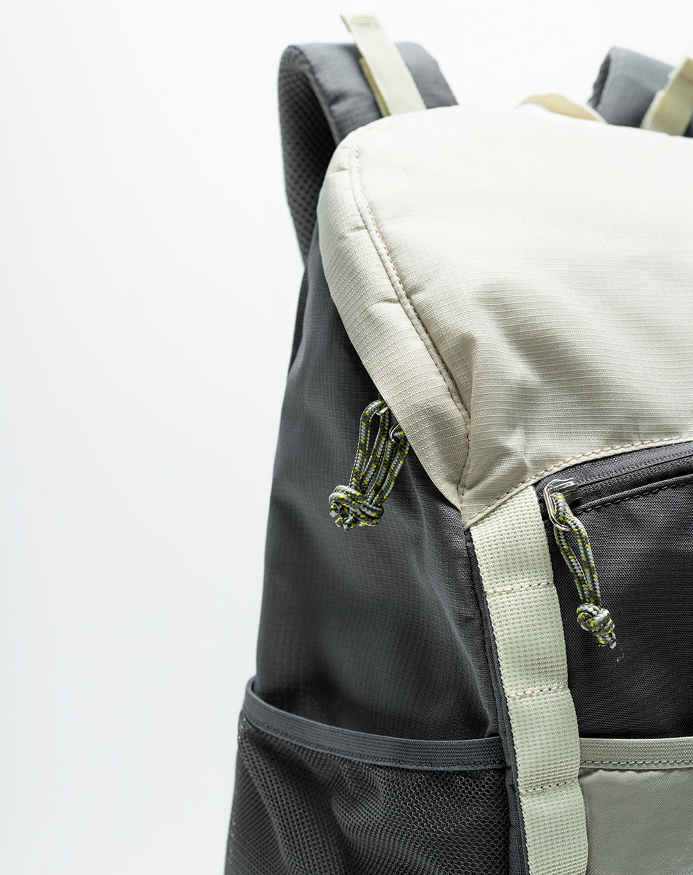 Morral unisex tiras ajustables gris