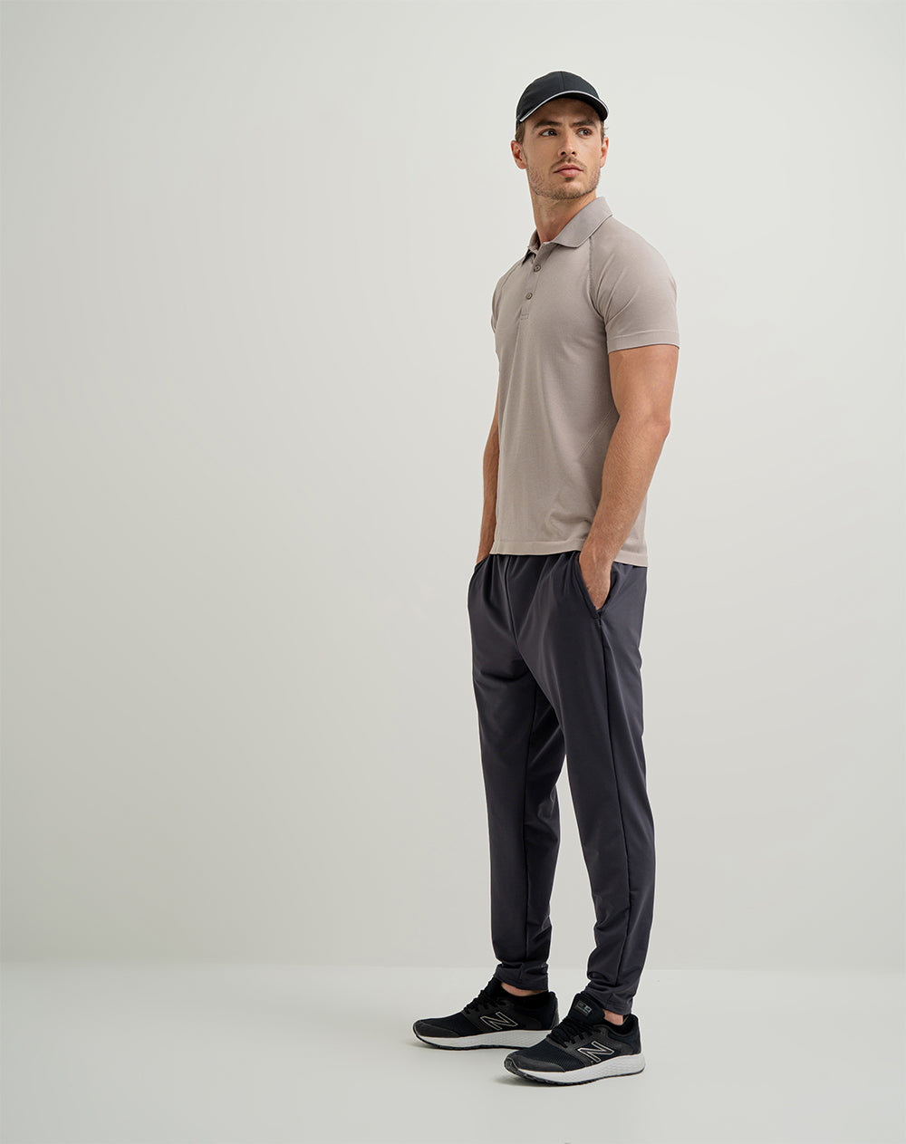 Polo deportiva hombre seamless cáfe