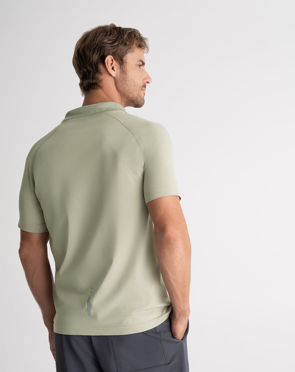 Polo deportiva seamless verde hombre