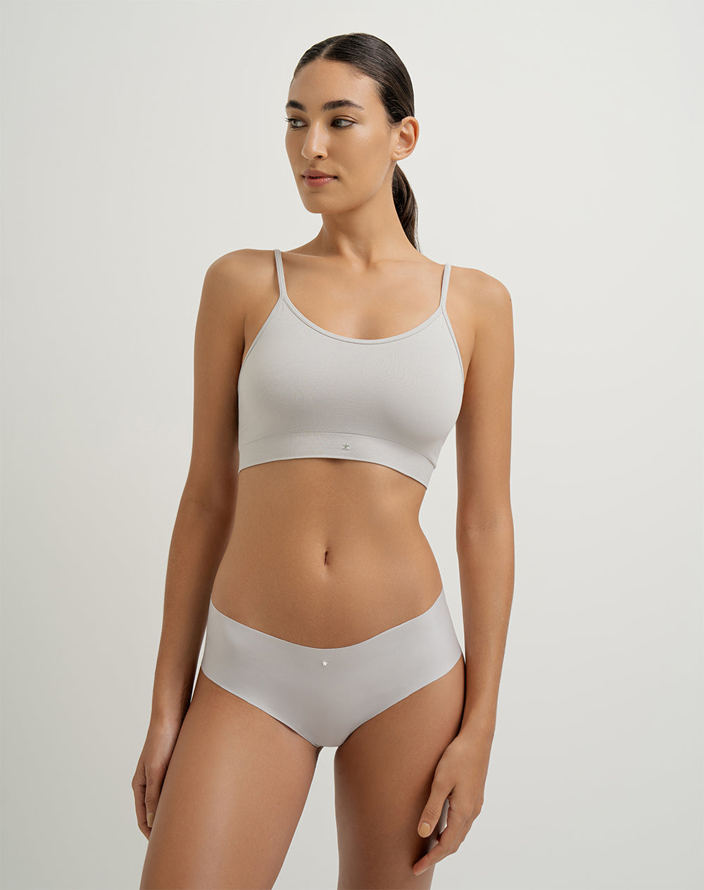Top soporte medio seamless cargaderas reforzadas gris