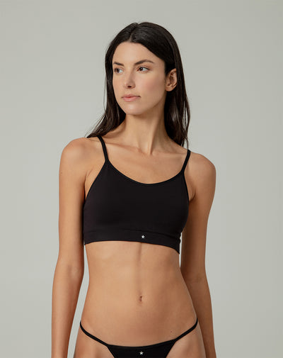 Top soporte medio seamless cargaderas reforzadas negro