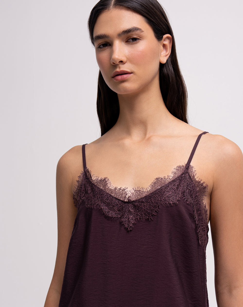 Blusa con encaje vino tinto mujer
