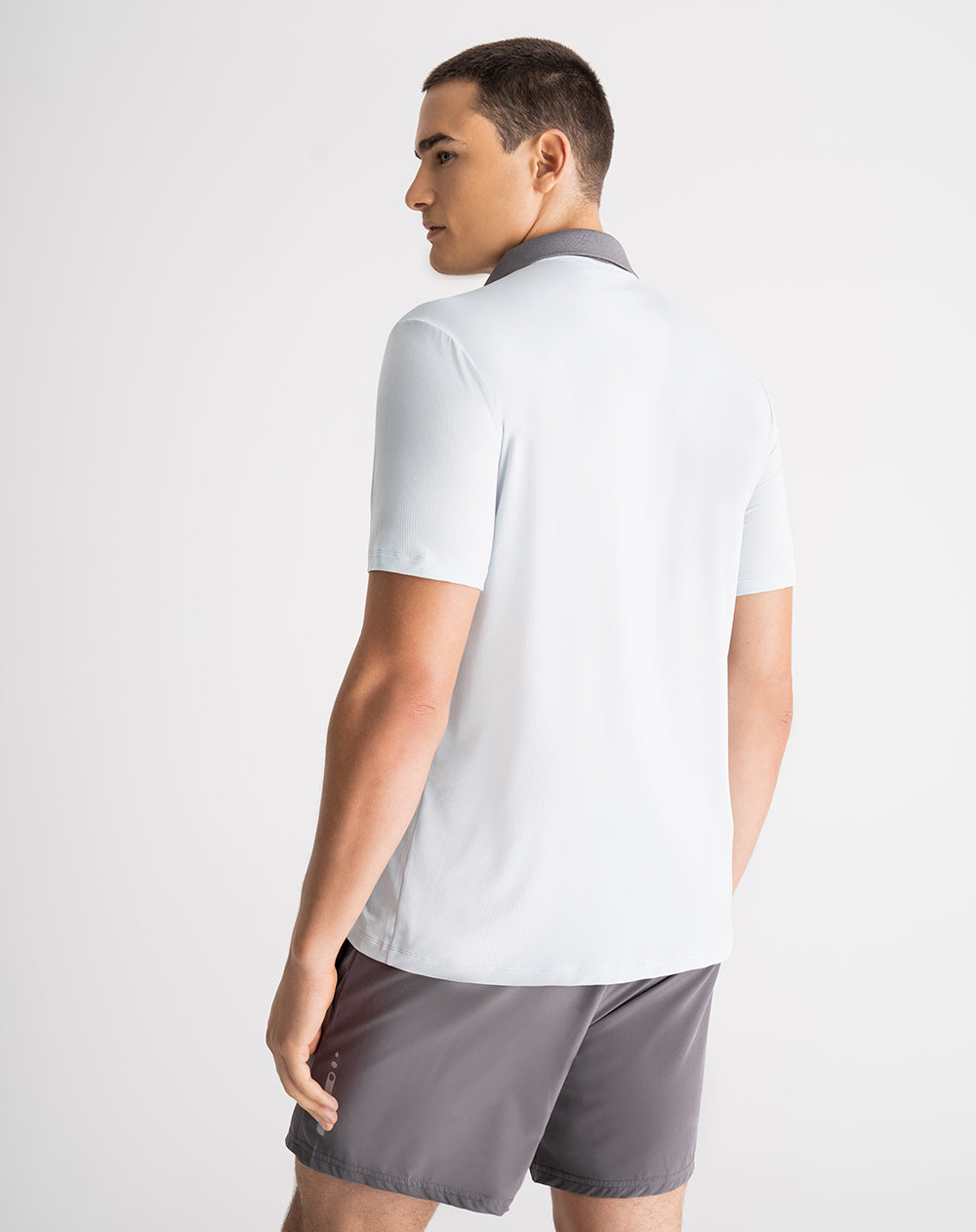 Polo deportiva hombre control humedad azul