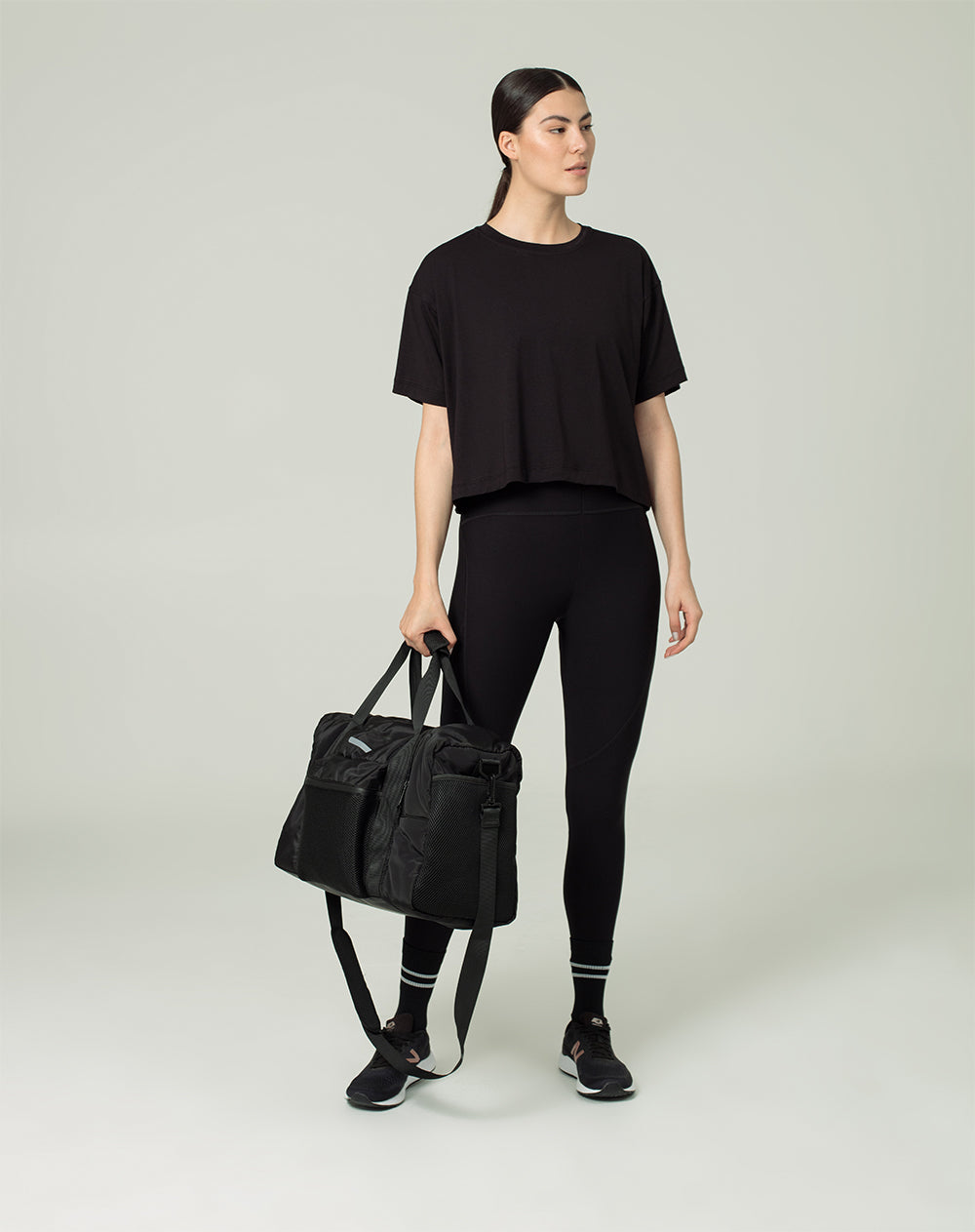 Camiseta deportiva mujer tacto suave negra