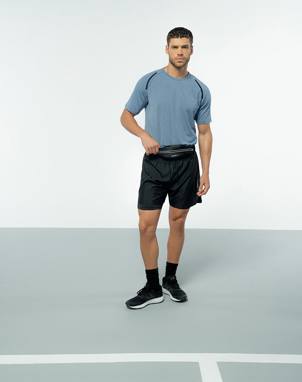 Camiseta deportiva hombre control humedad azul