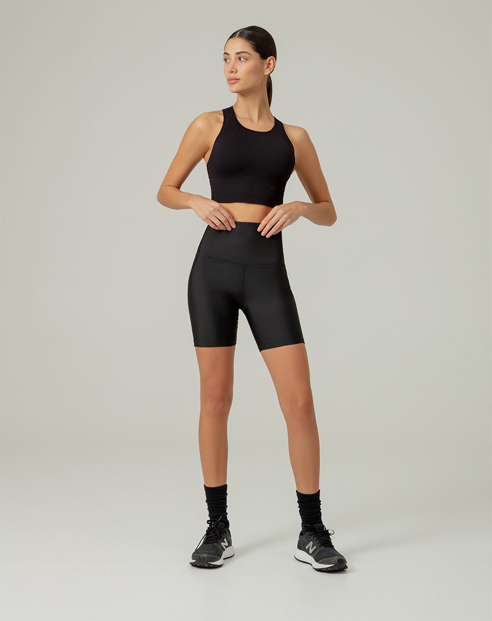 Biker deportivo control humedad negro mujer