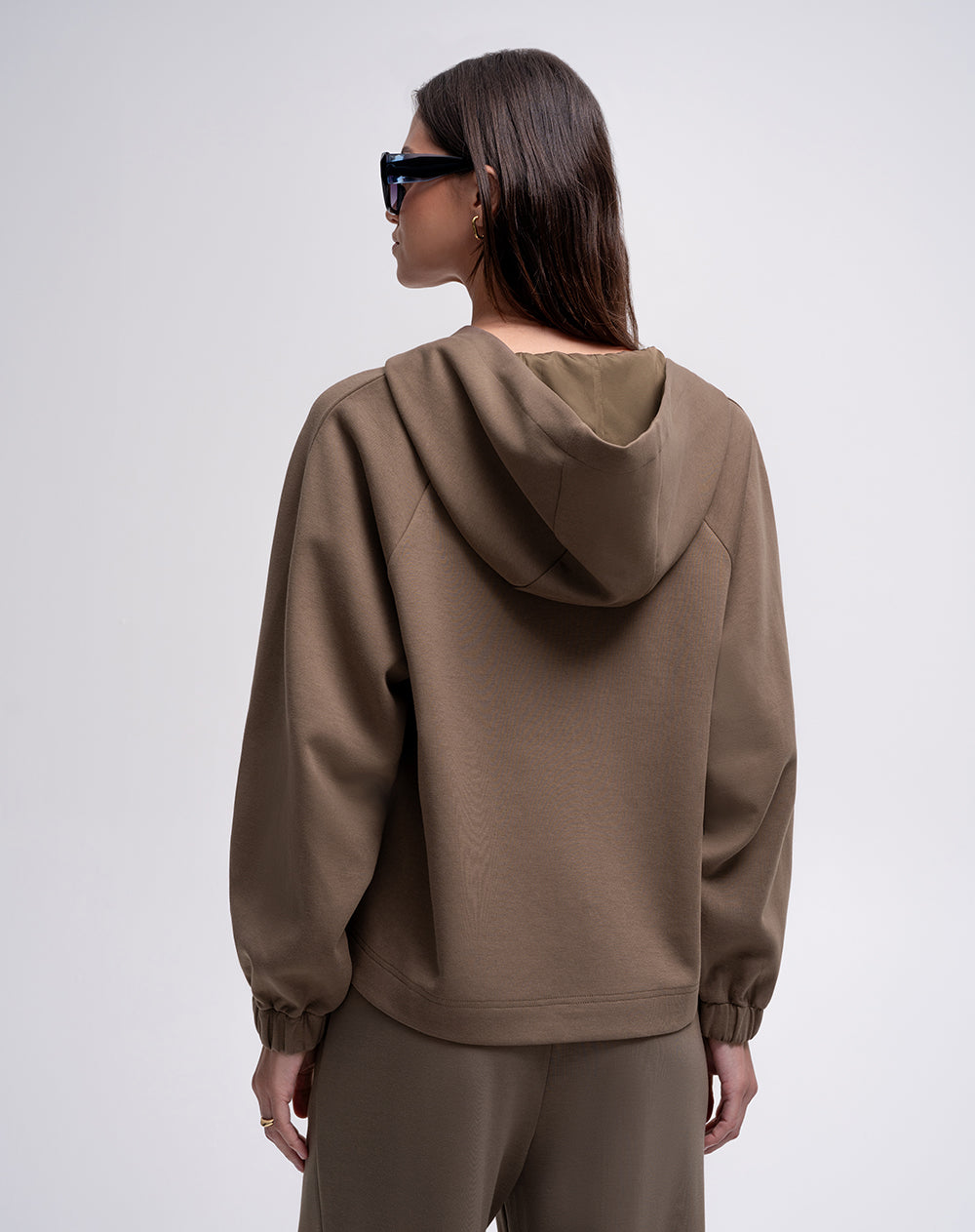 Chaqueta confort tacto suave café mujer