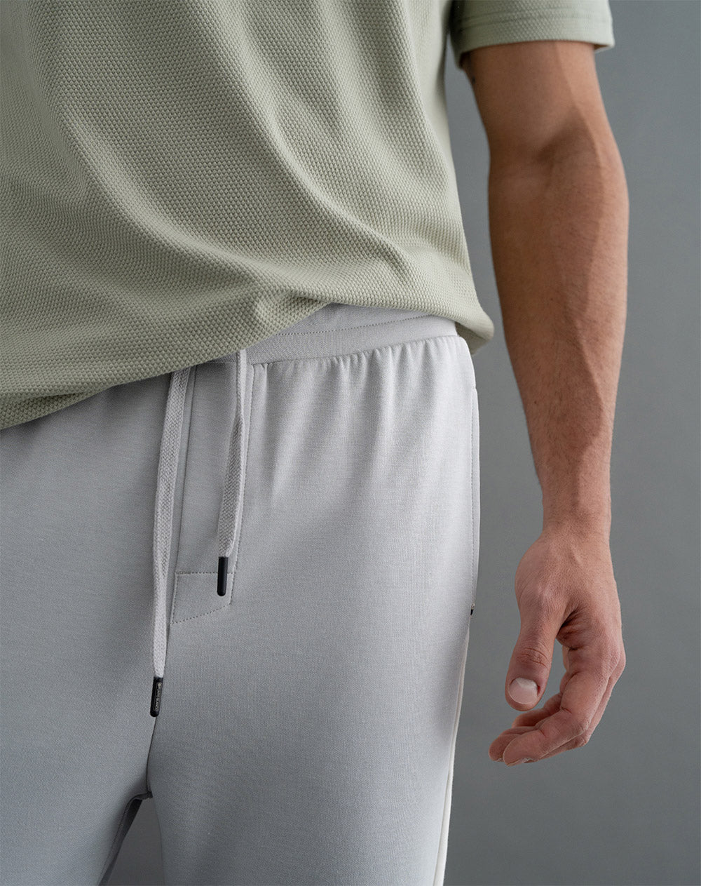 Jogger algodón regular gris hombre