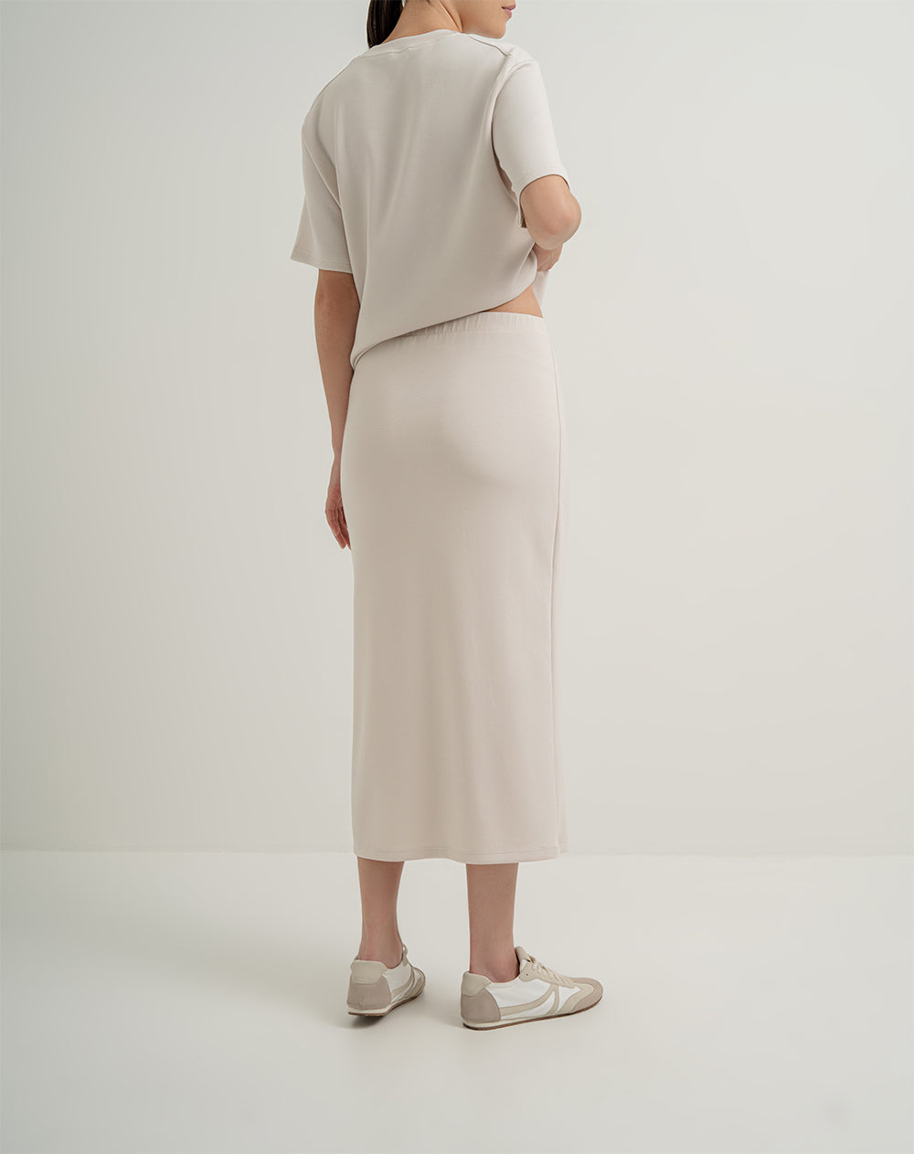 Falda midi tiro alto habano mujer