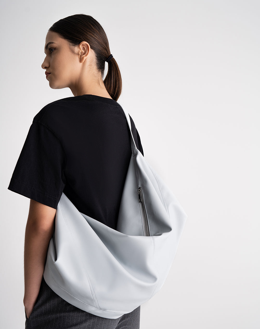 Bolso slouchy azul mujer