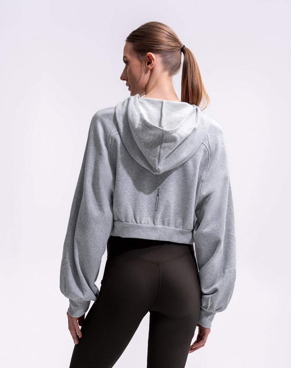 Buzo deportivo oversize gris mujer