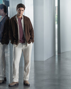 Pantalón chino regular lino caqui hombre