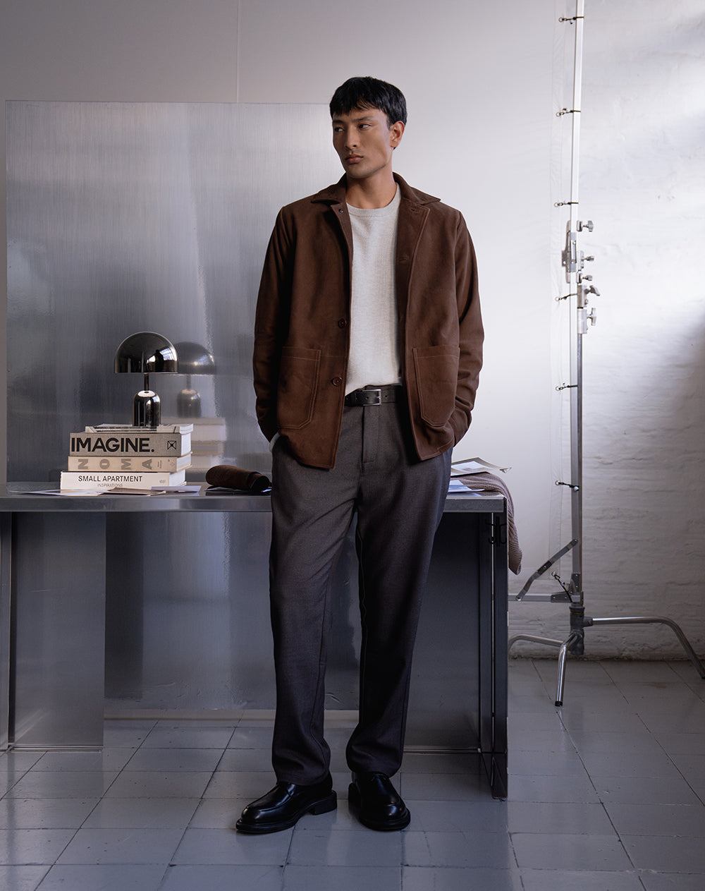 Pantalón recto regular gris hombre