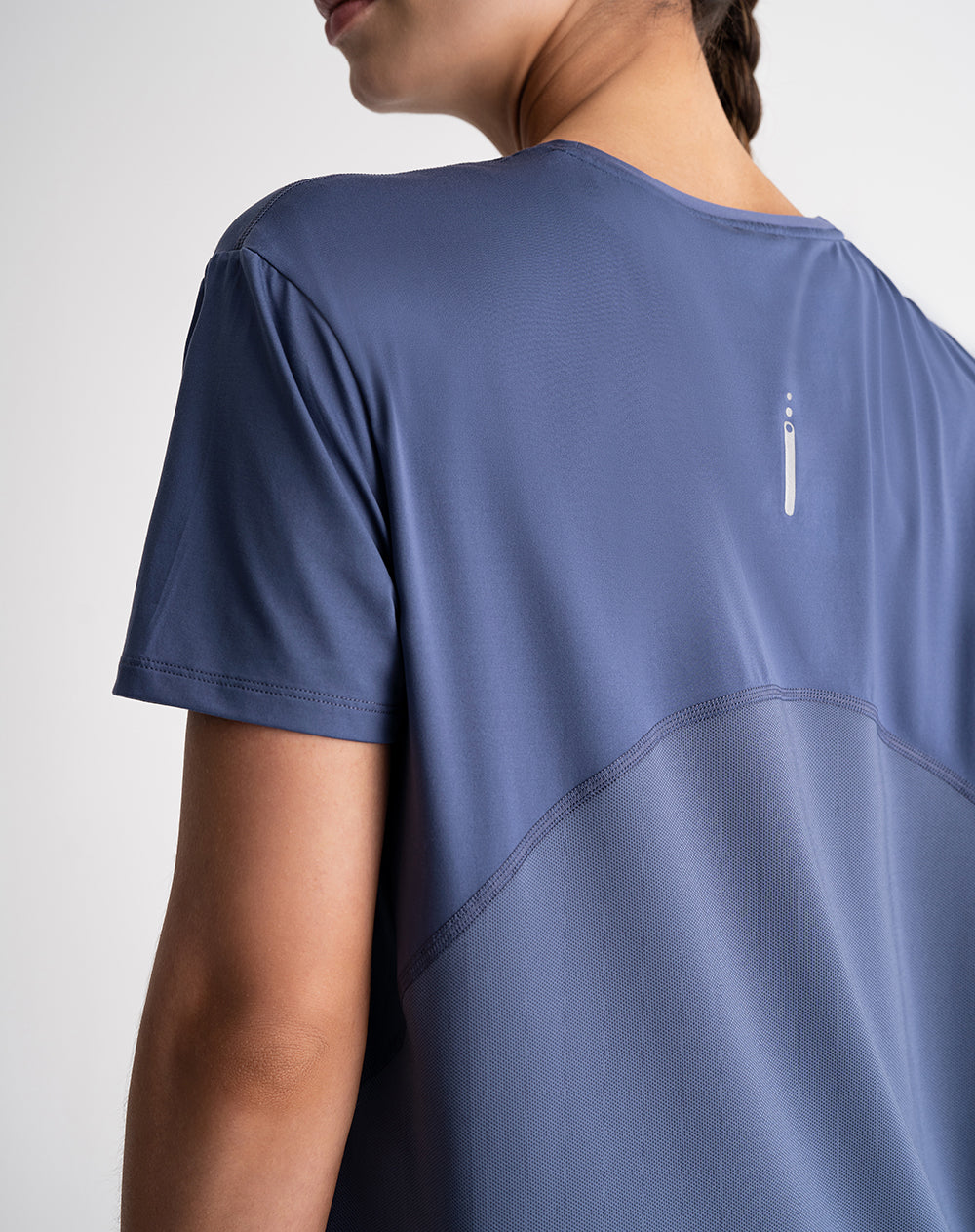 Camiseta deportiva mujer control humedad azul