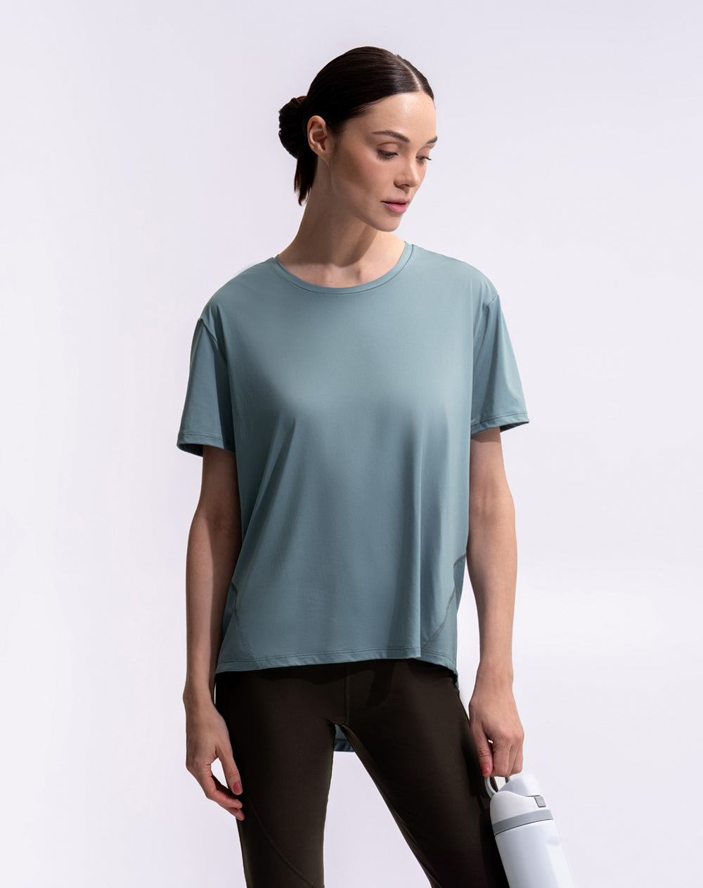 Camiseta deportiva control humedad gris verdoso mujer