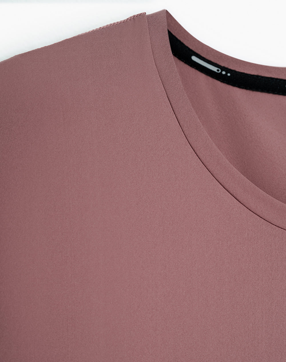 Camiseta deportiva mujer control humedad palo de rosa