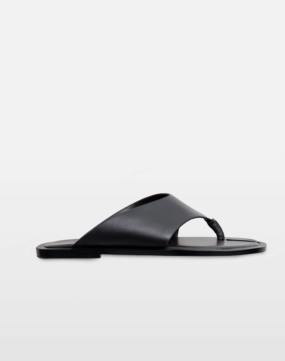 Sandalias planas café mujer