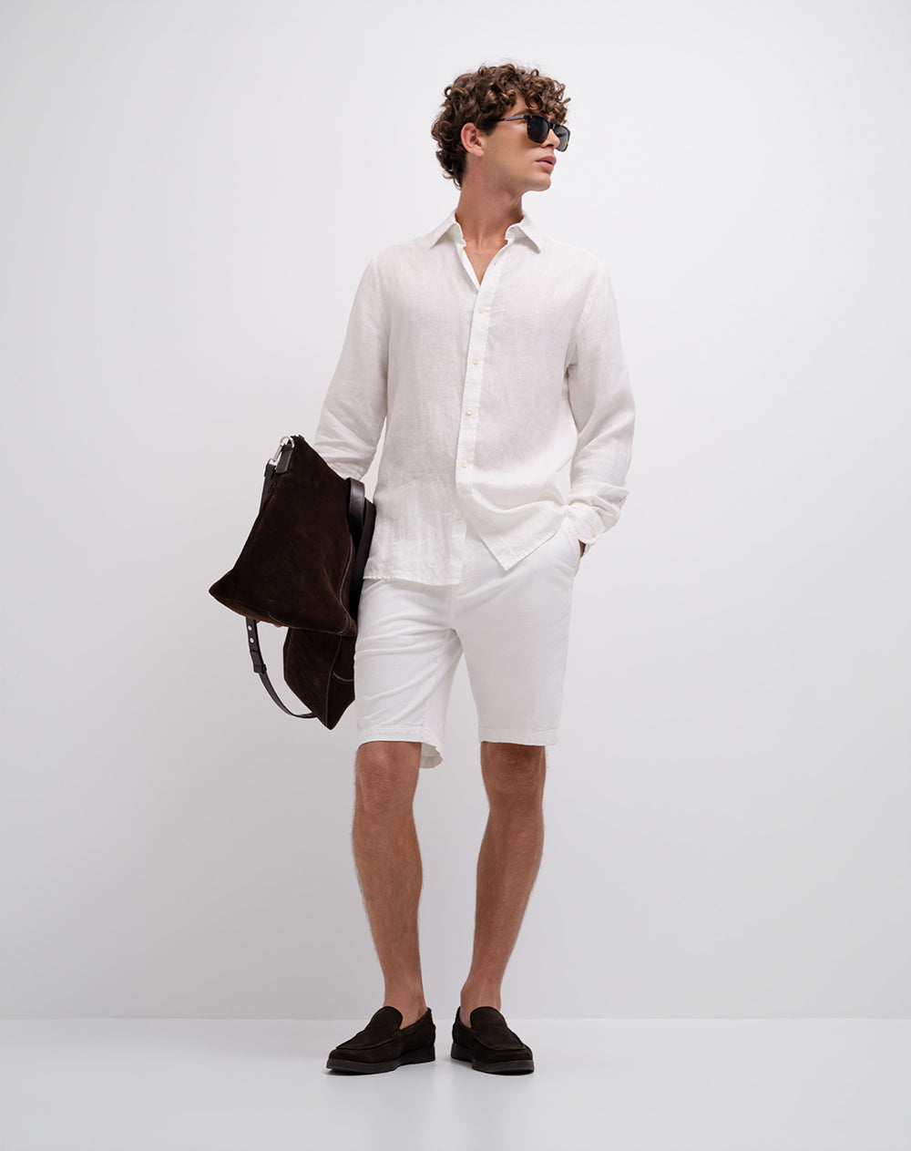 Camisa manga larga regular lino blanca hombre