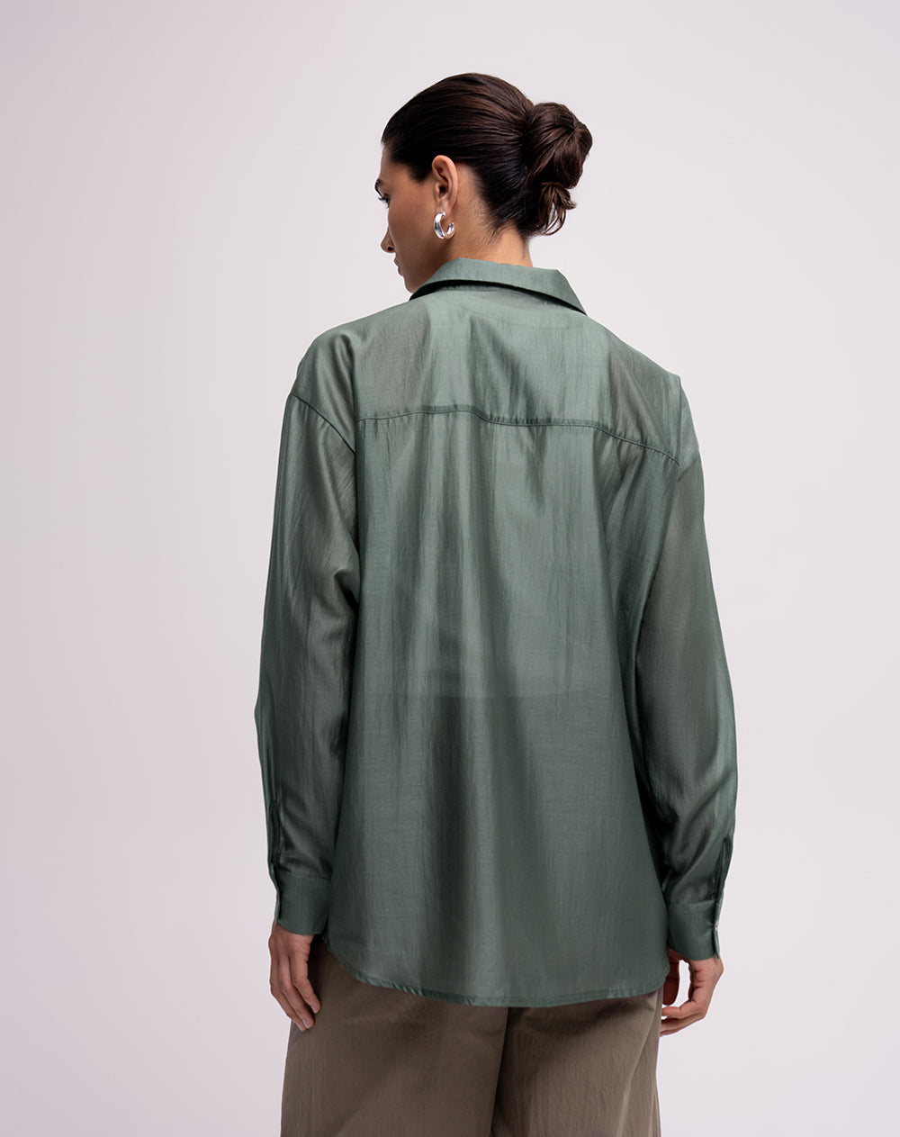 Camisa manga larga oversize transparencia verde mujer