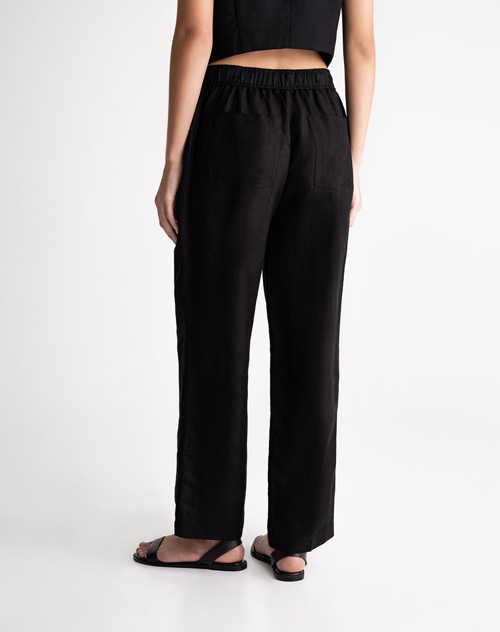 Pantalón recto tiro alto cordón de ajuste negro mujer