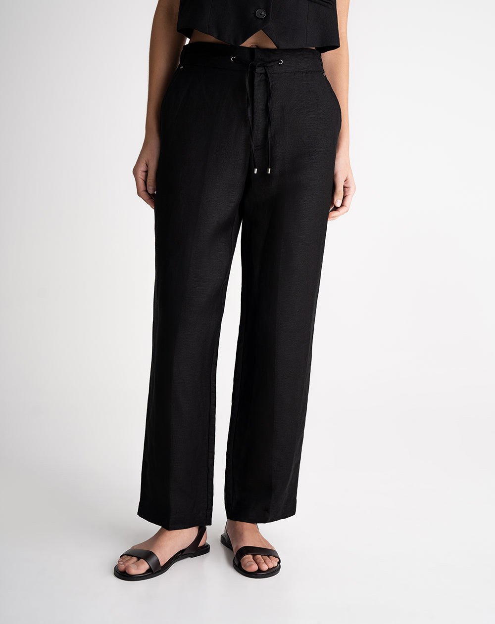 Pantalón recto tiro alto cordón de ajuste negro mujer