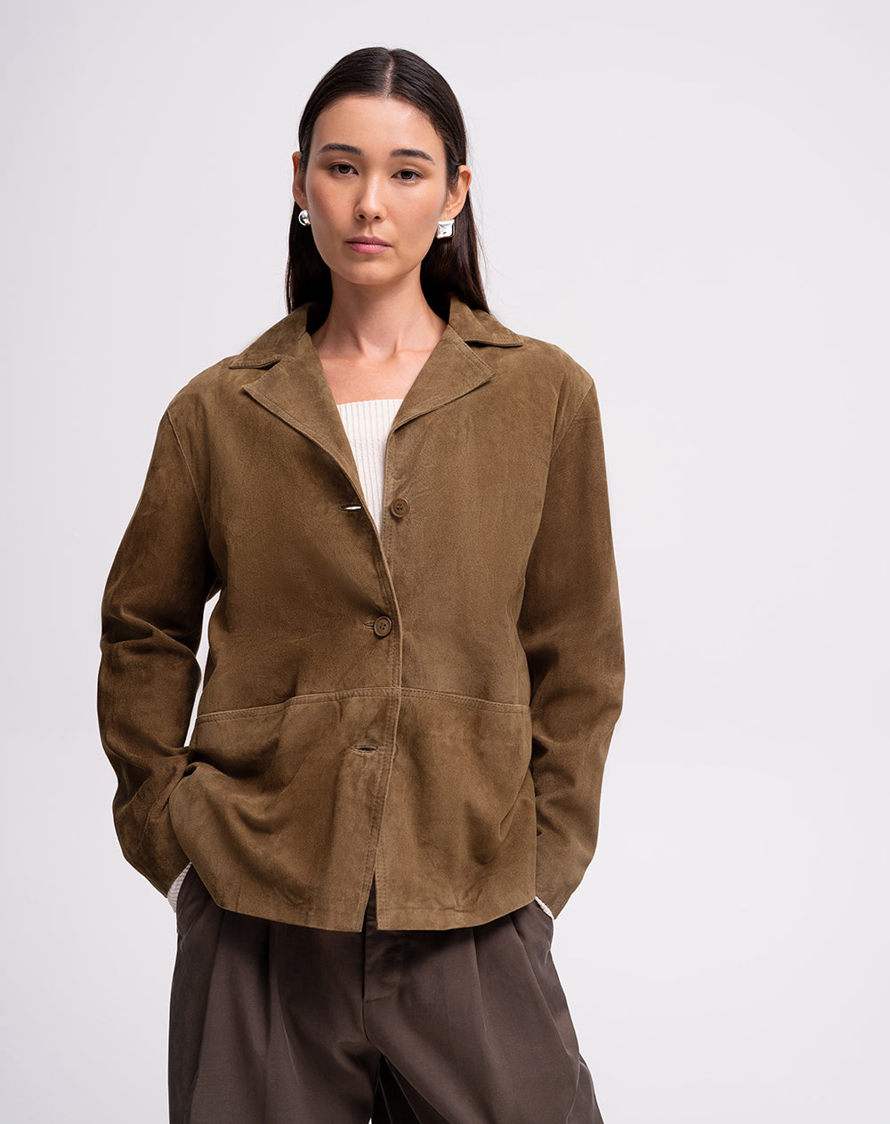 Chaqueta overshirt cuero tipo gamuza café mujer