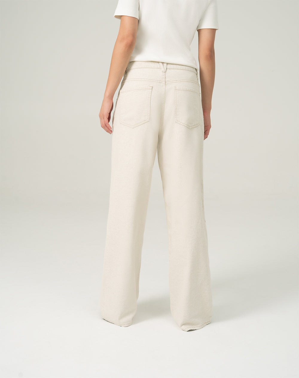 Jean recto tiro alto blanco mujer