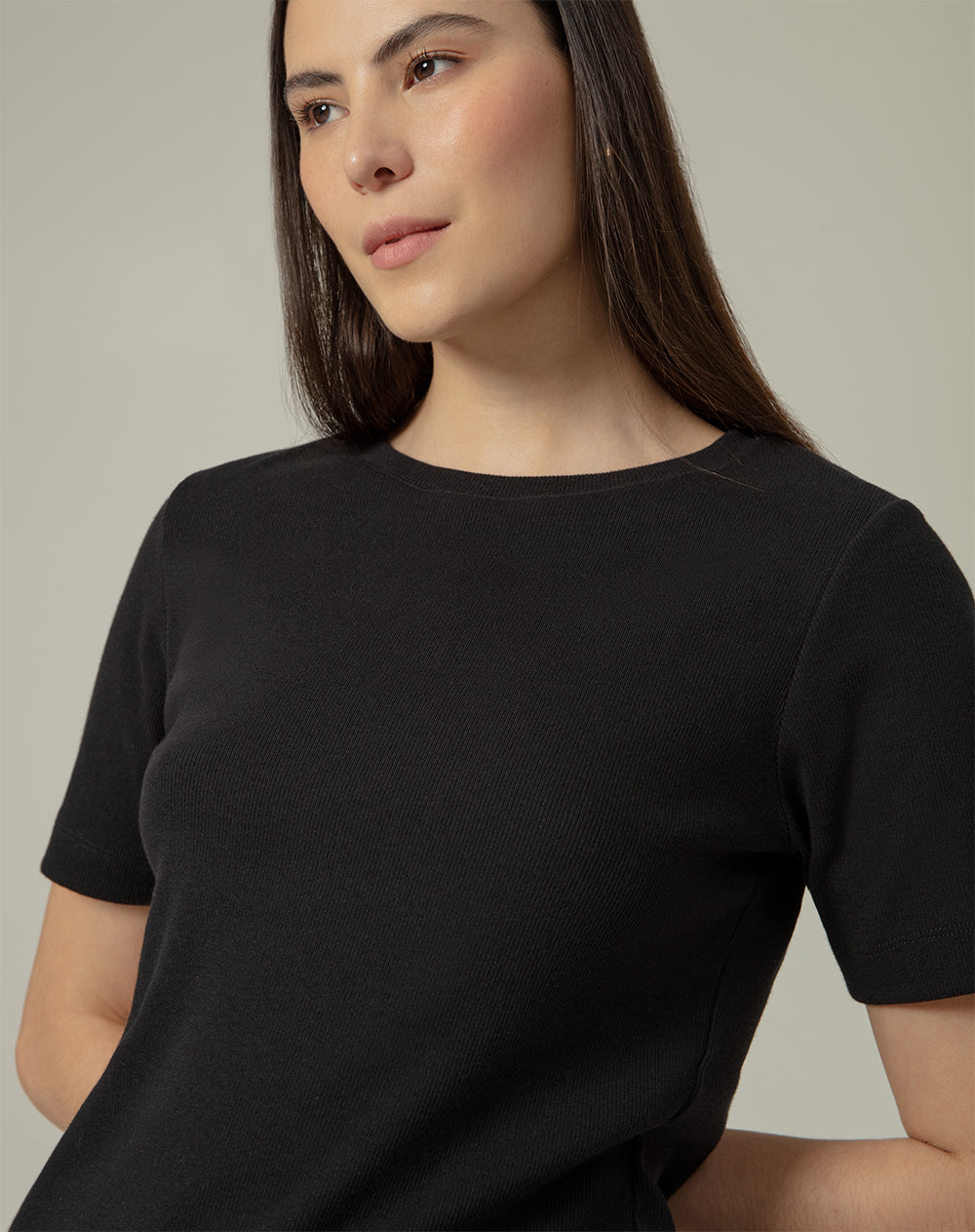 Camiseta ajustada algodón negra mujer