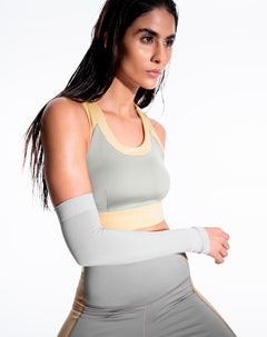 Mangas deportivas microfibra gris unisex