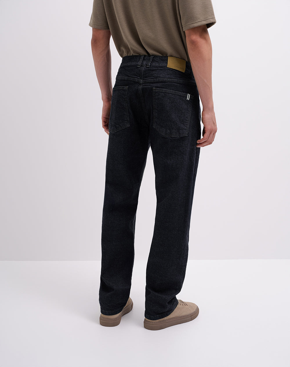 Jean regular índigo oscuro hombre
