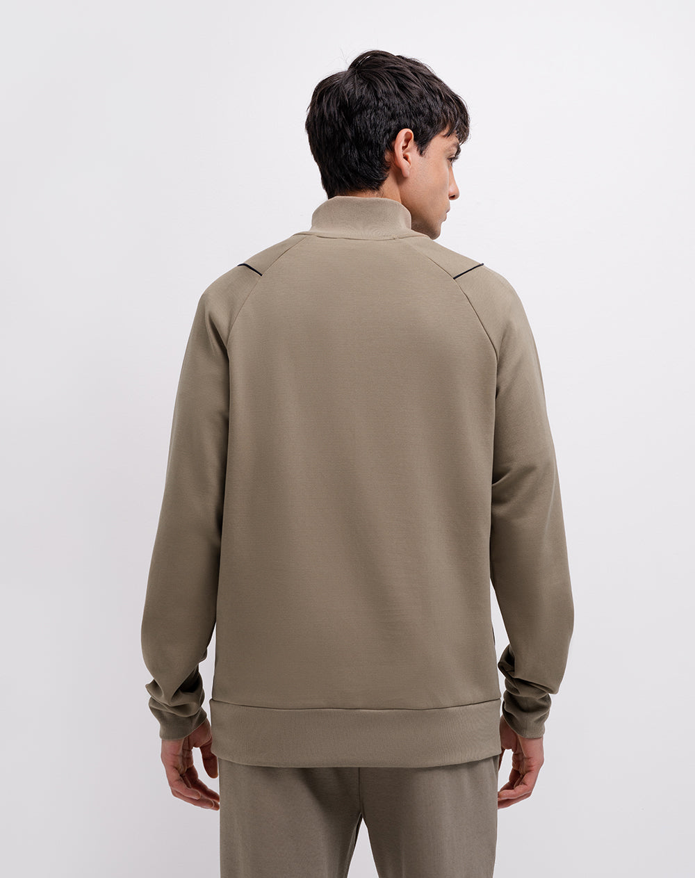 Buzo confort half zip bolsillo canguro café hombre