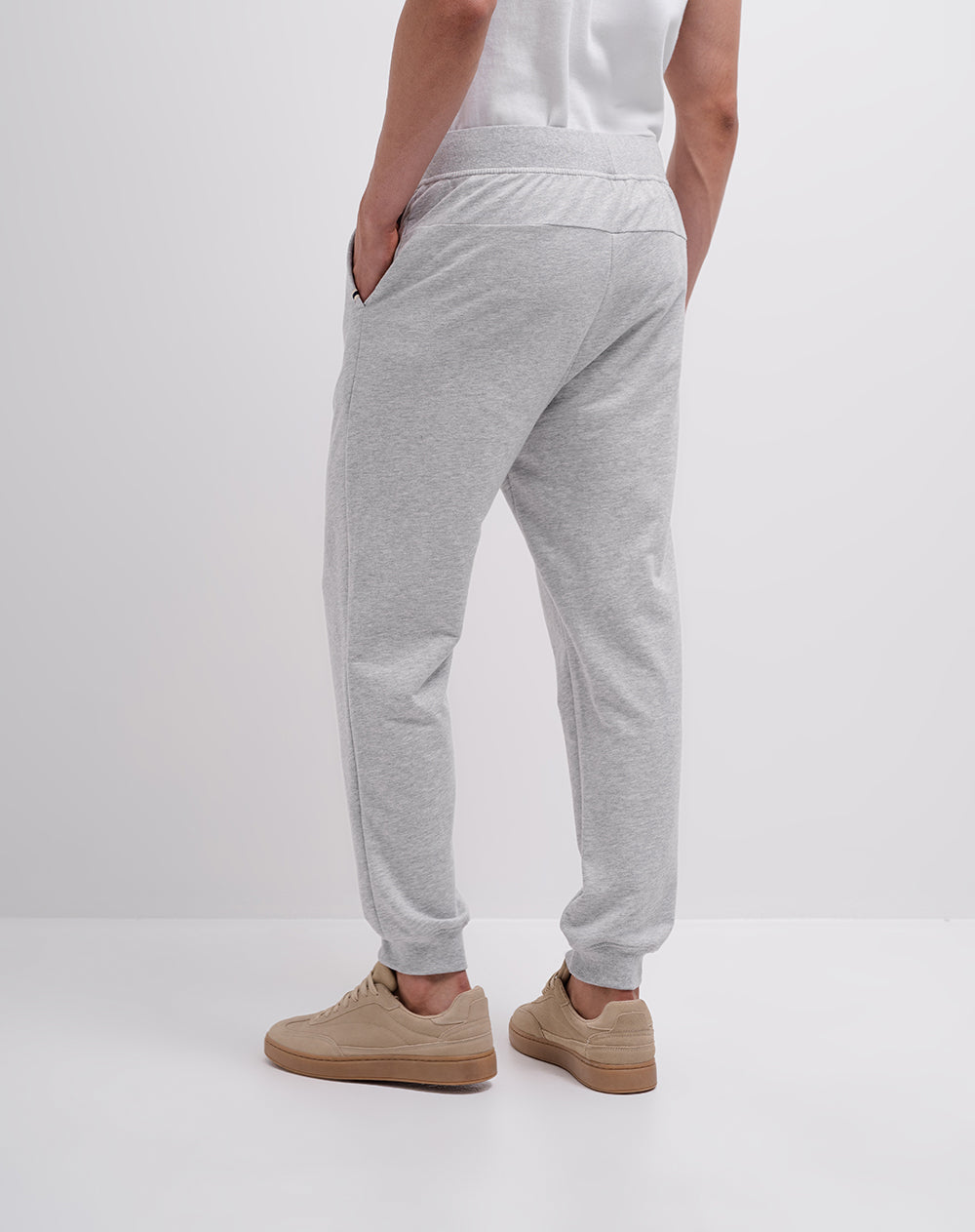 Jogger regular gris hombre