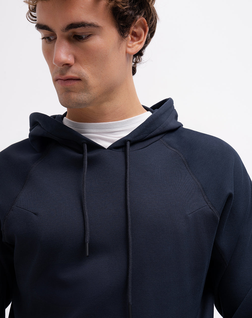 Buzo confort tipo hoddie azul hombre