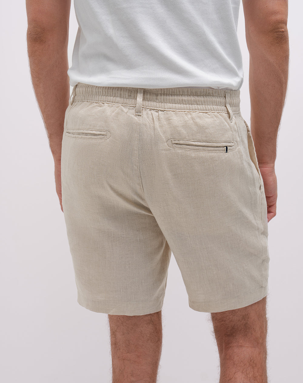 Bermuda regular lino kaki hombre