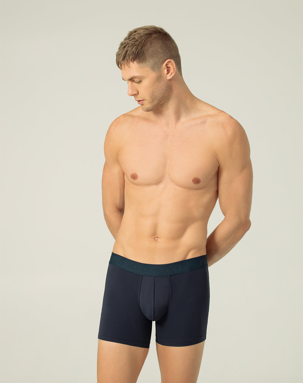 Bóxer deportivo medio microfibra x3unds surtido