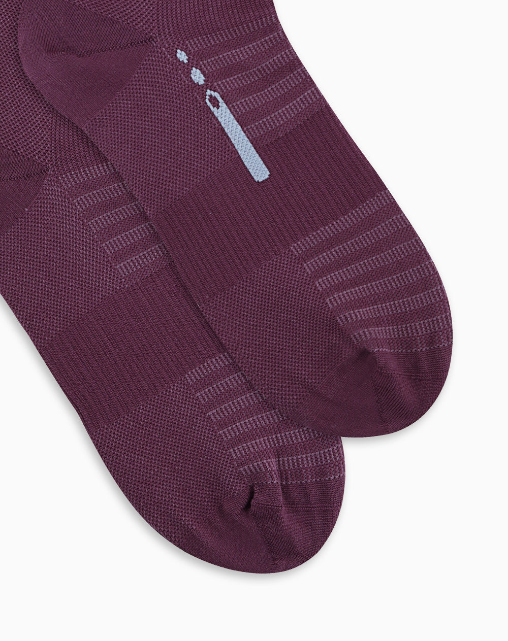 Medias deportivas unisex largas secado rápido vinotinto