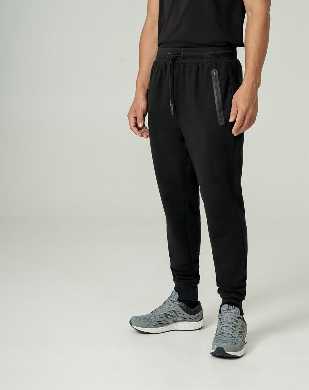 Jogger de algodón sostenible negro hombre