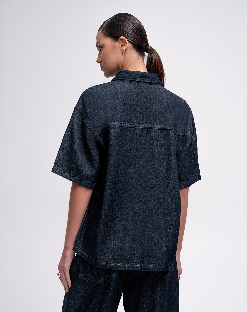 Camisa manga corta regular índigo oscuro mujer