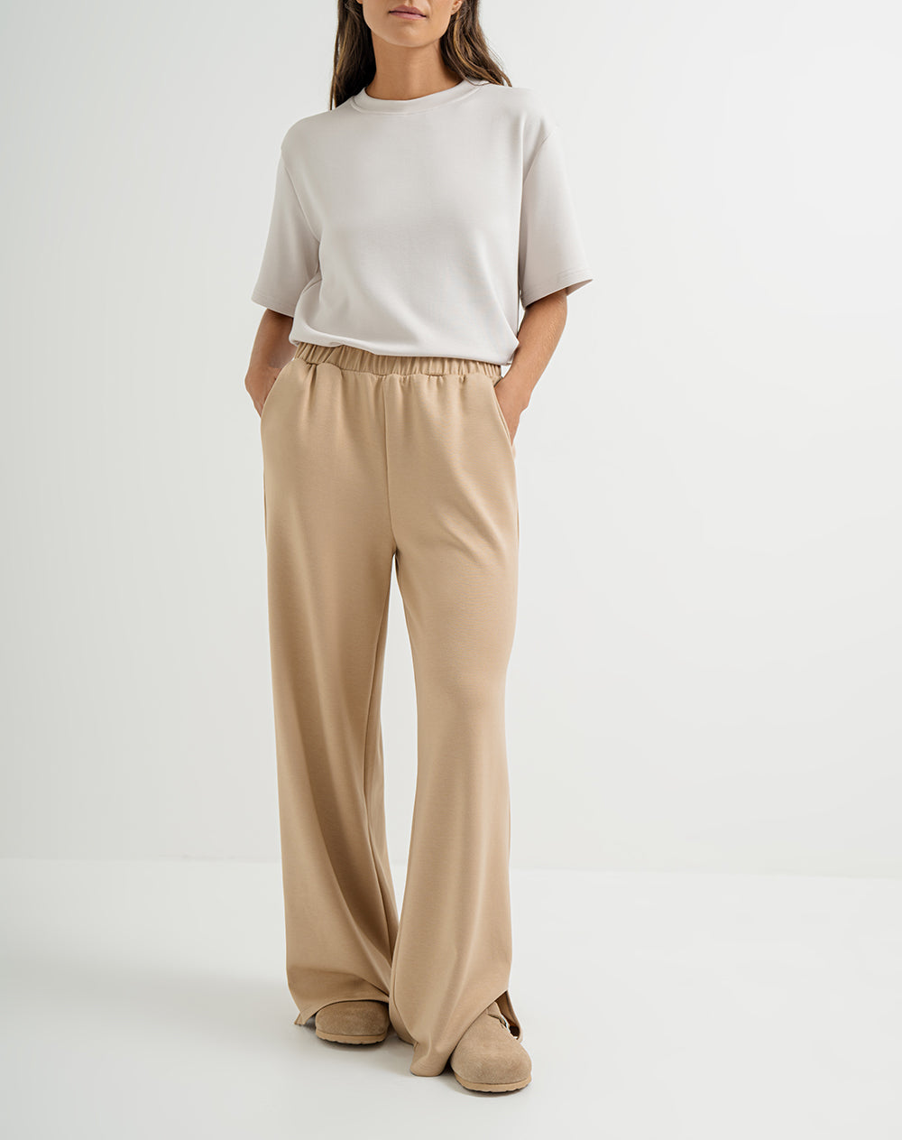 Pantalón tiro alto caramelo mujer