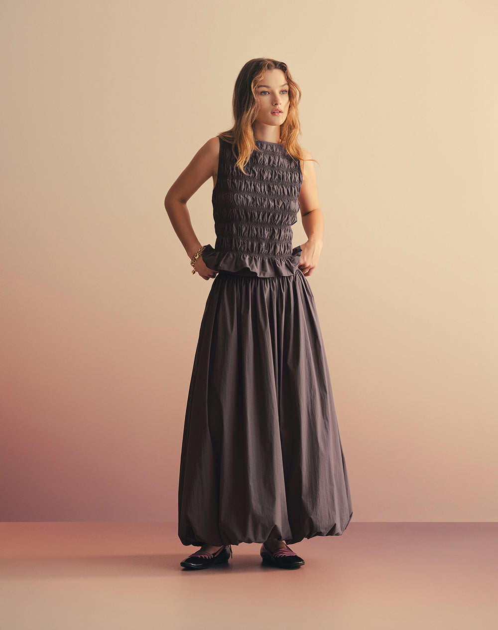 Falda larga tipo globo café mujer