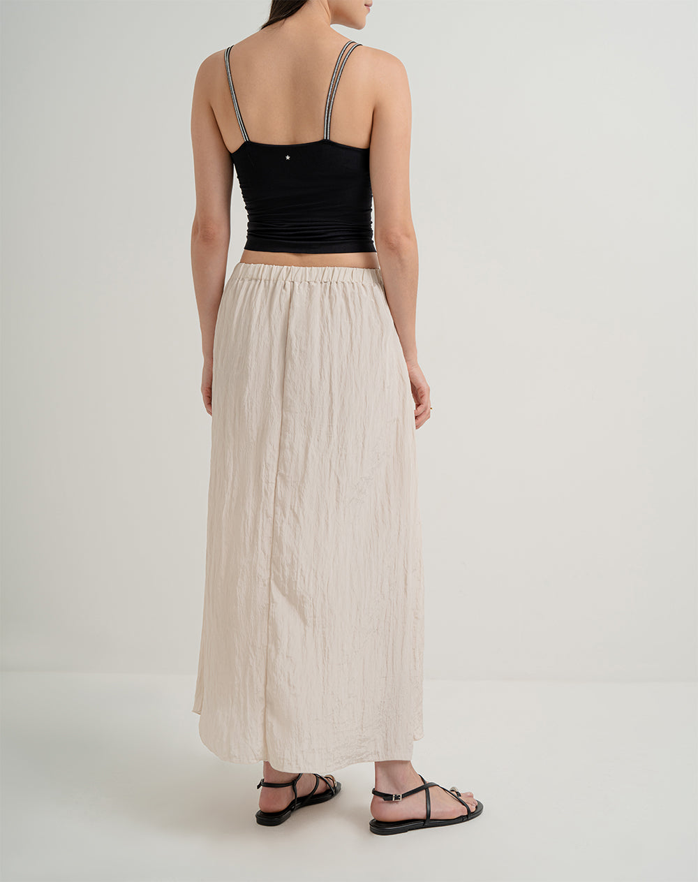 Falda maxi tiro alto efecto arrugado crema mujer